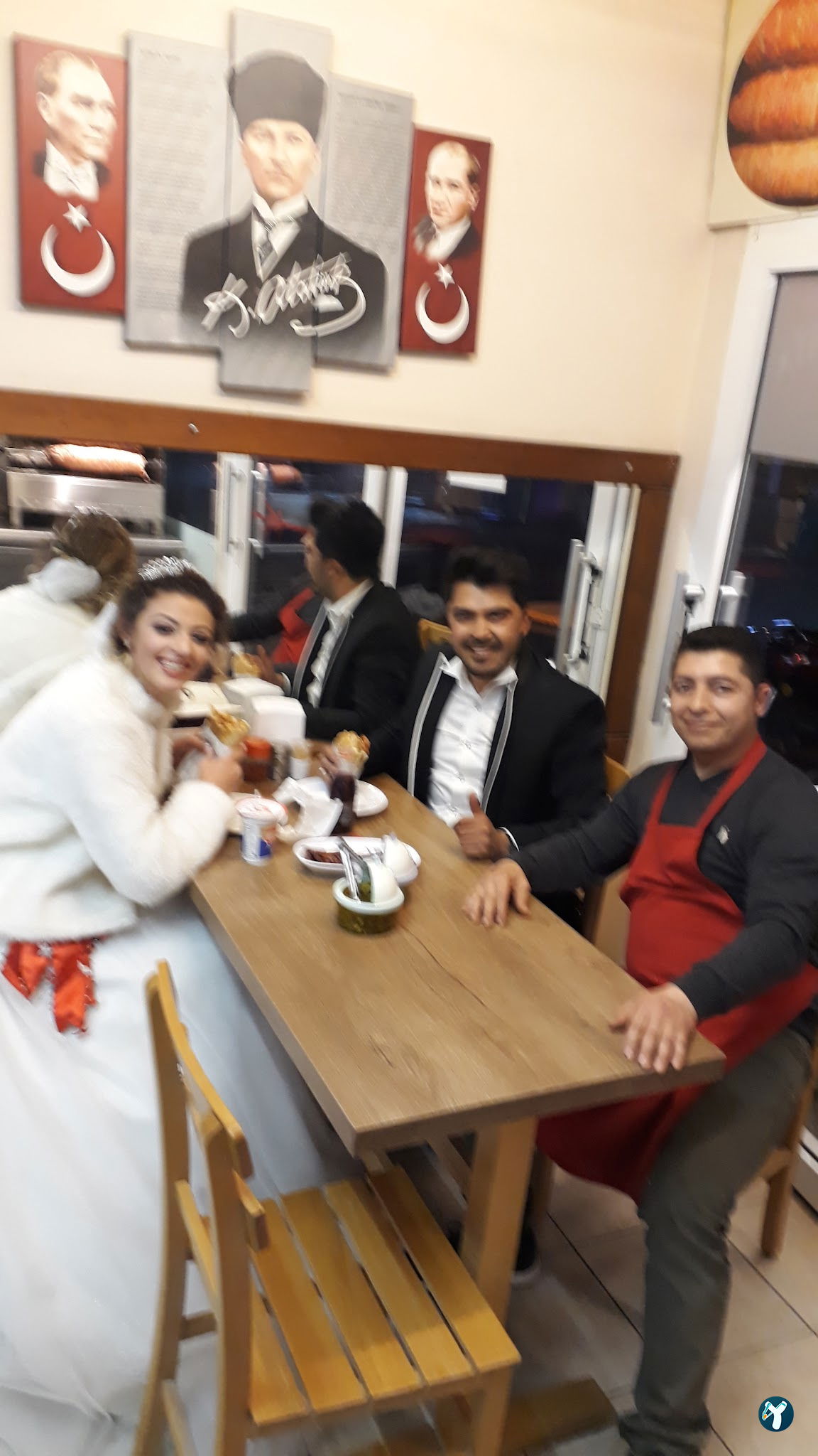 Kokoreçci Adem Usta Bodrum