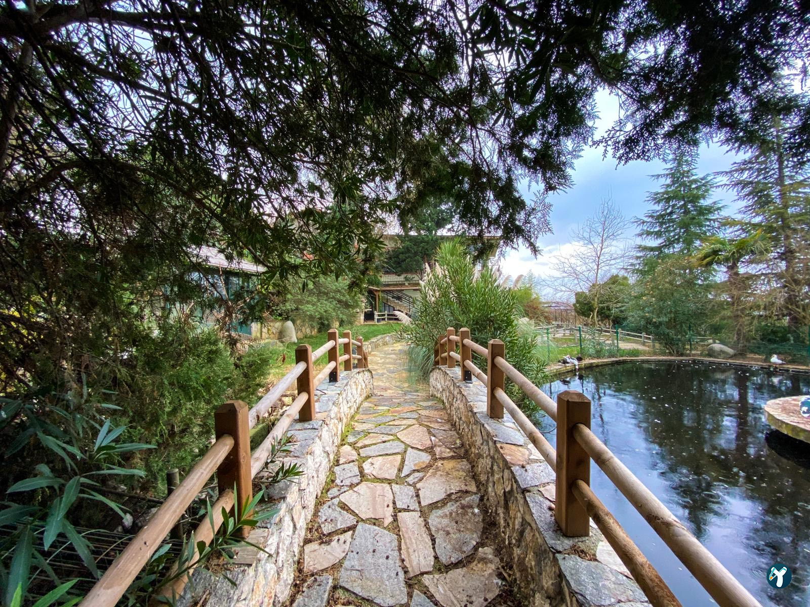 Leylek Köy Göl Evi