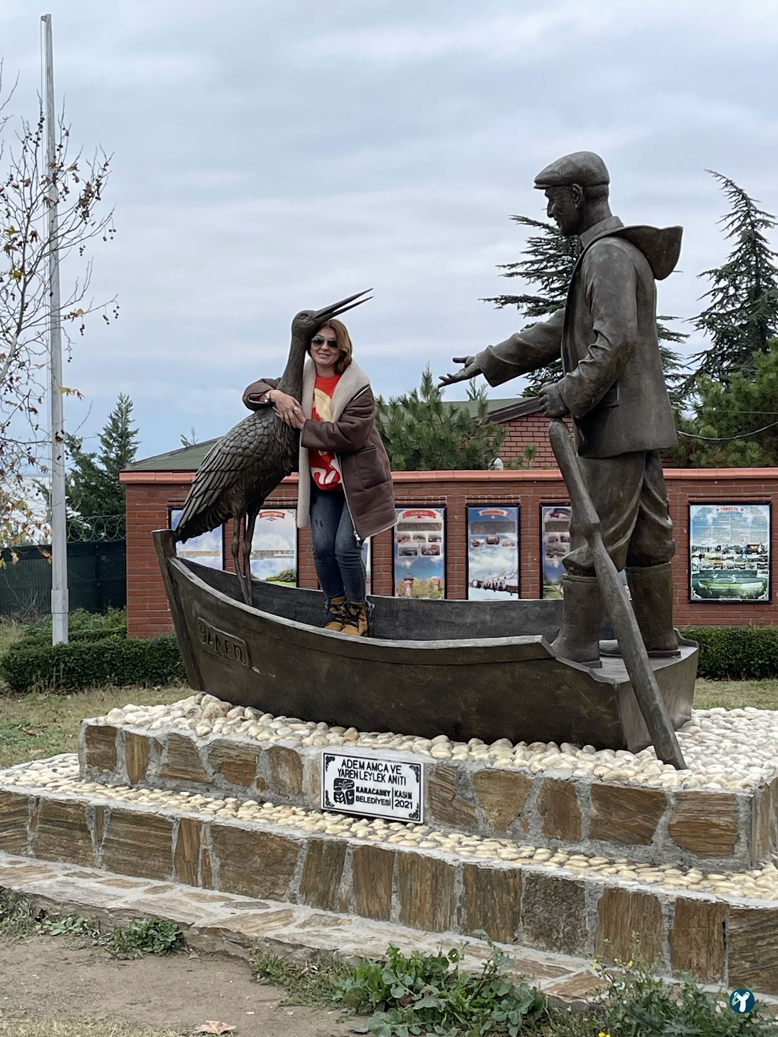 Leylek Köy Göl Evi