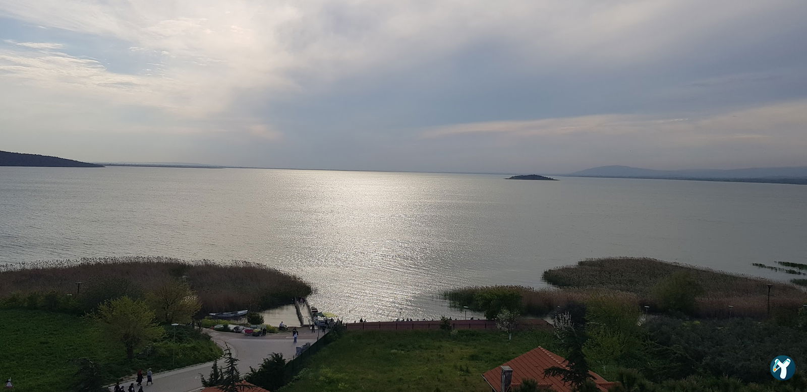 Leylek Köy Göl Evi