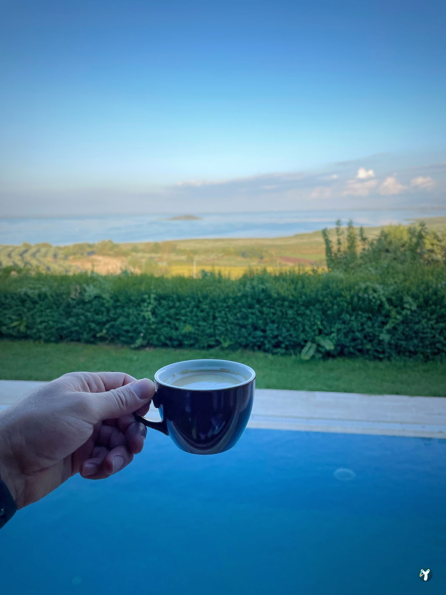 Leylek Köy Göl Evi