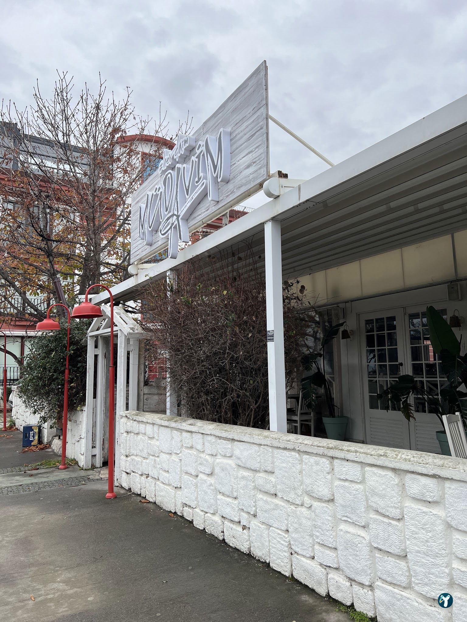 Müdavim Restaurant