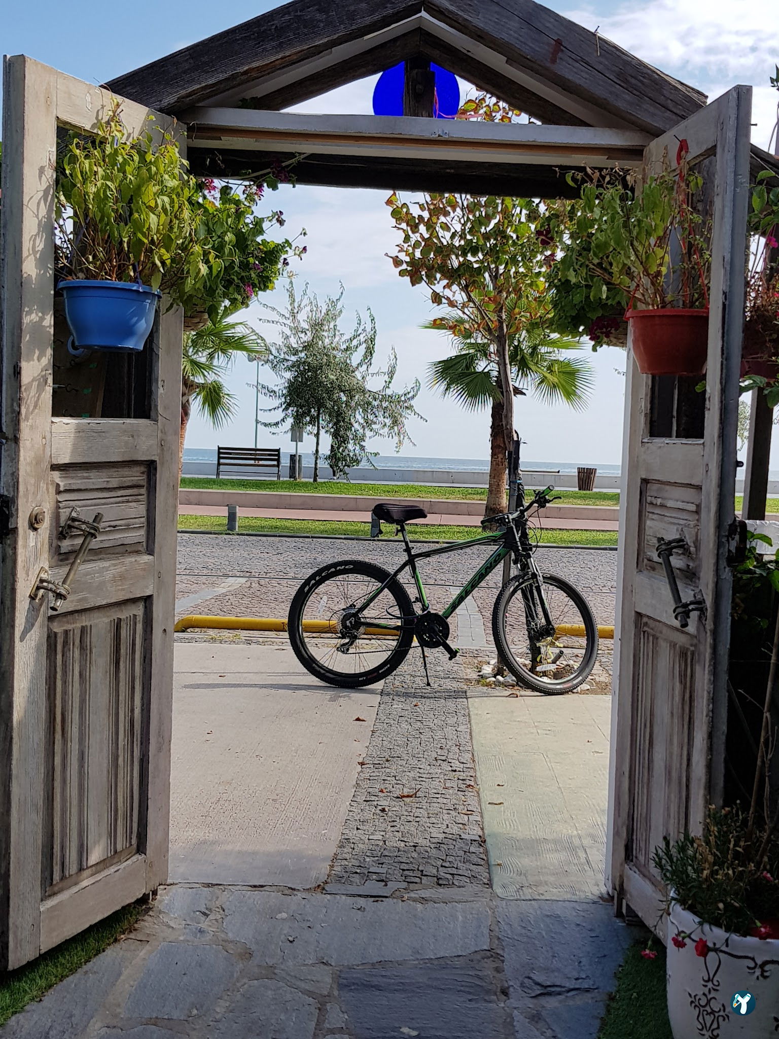 Müdavim Restaurant