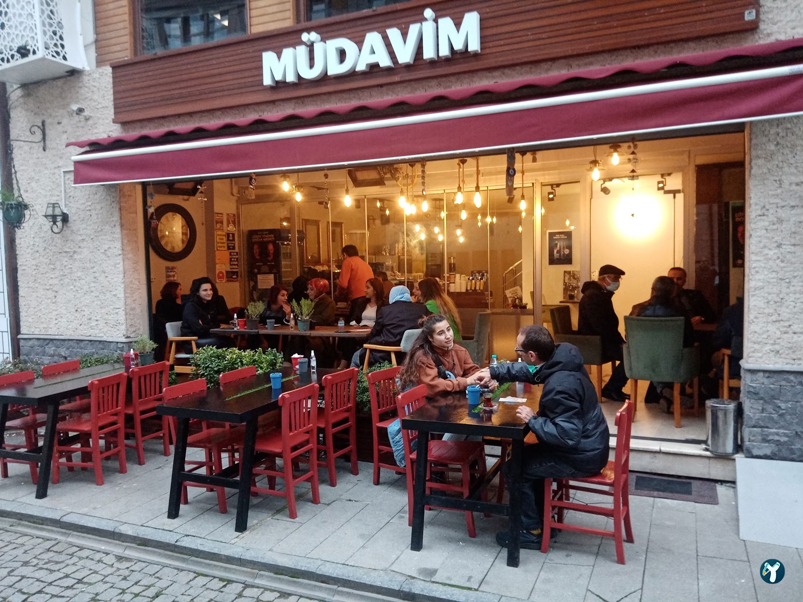Müdavim Restaurant