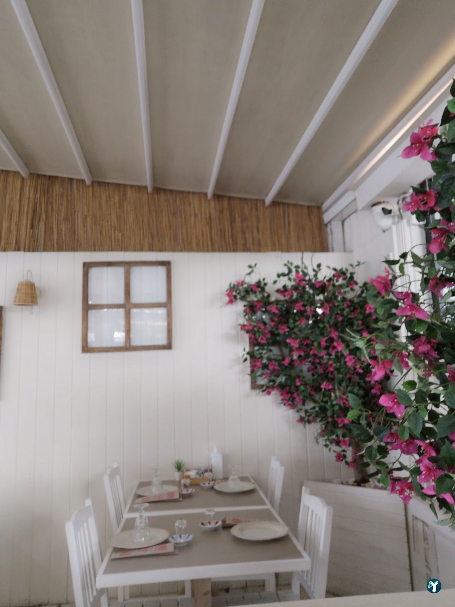 Müdavim Restaurant