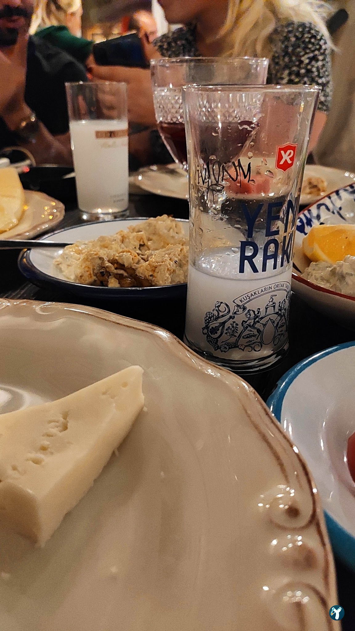 Müdavim Restaurant