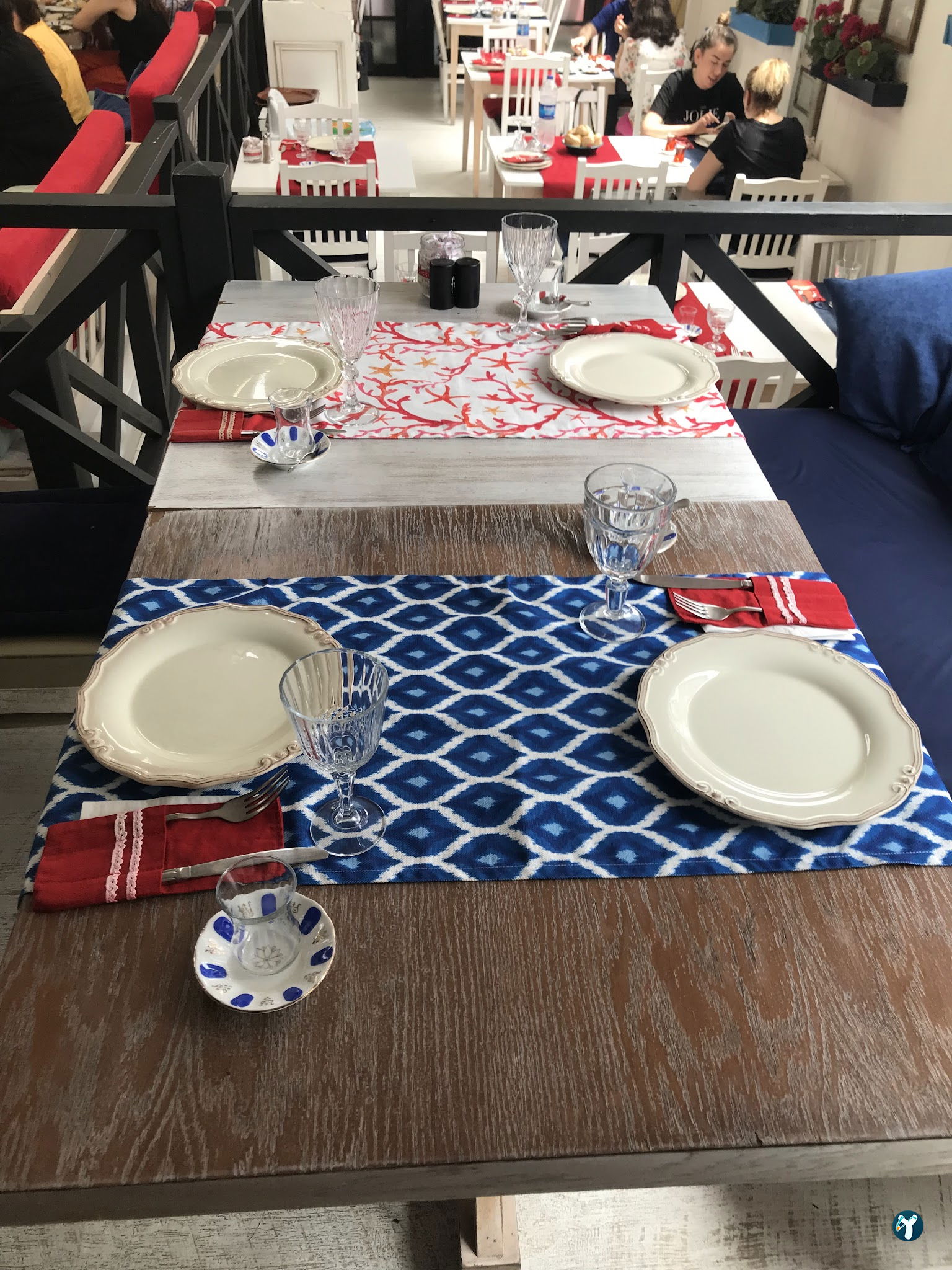 Müdavim Restaurant