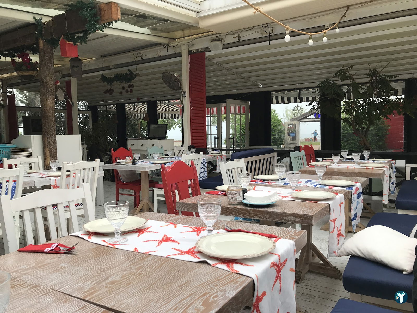 Müdavim Restaurant