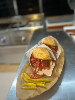 Saka Gurme Kumpir Burger resimleri
