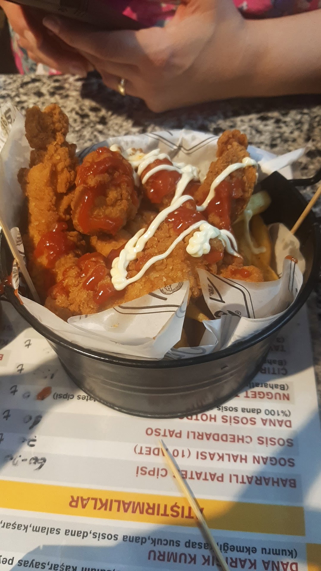 Saka Gurme Kumpir Burger