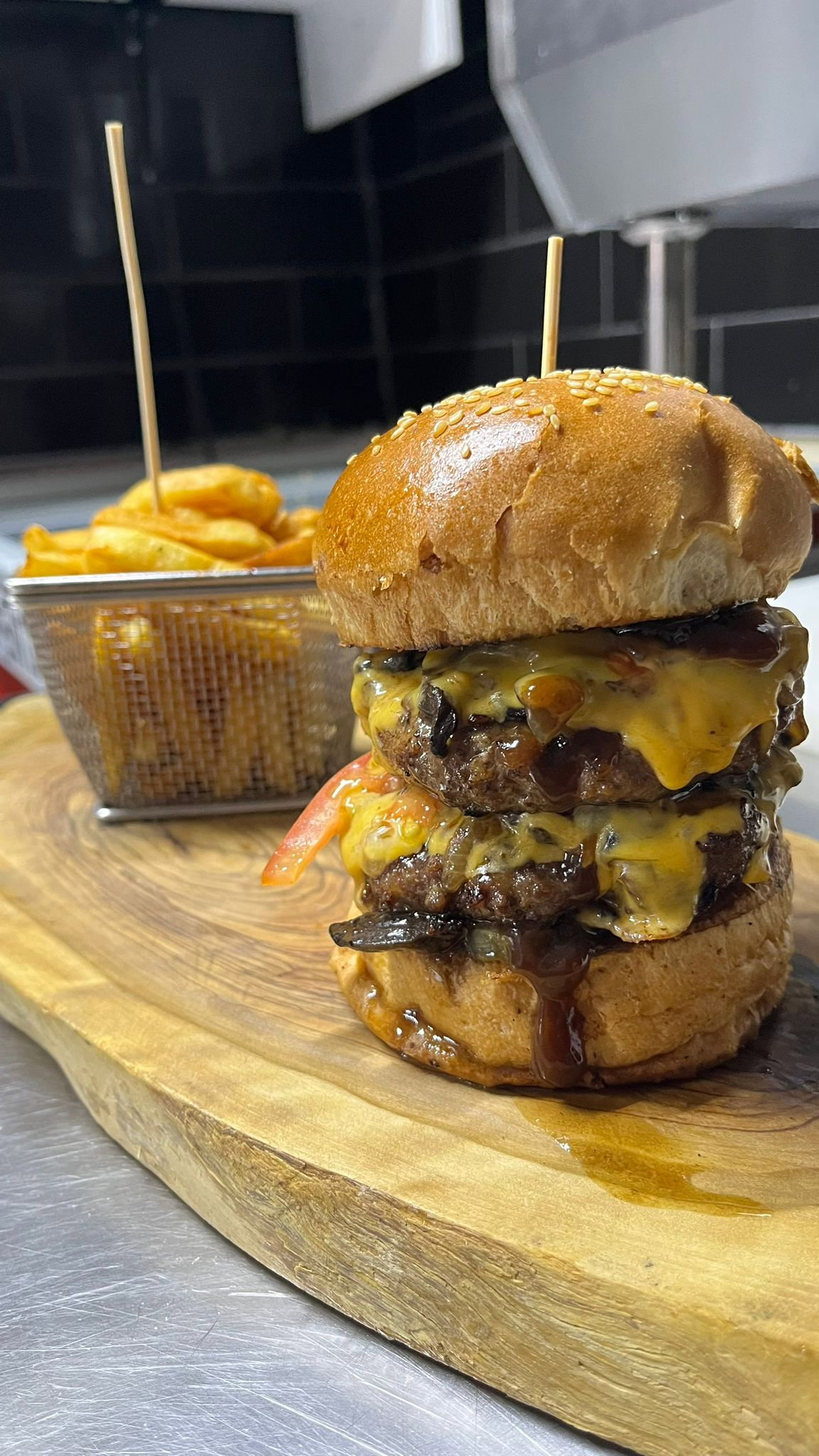 Saka Gurme Kumpir Burger