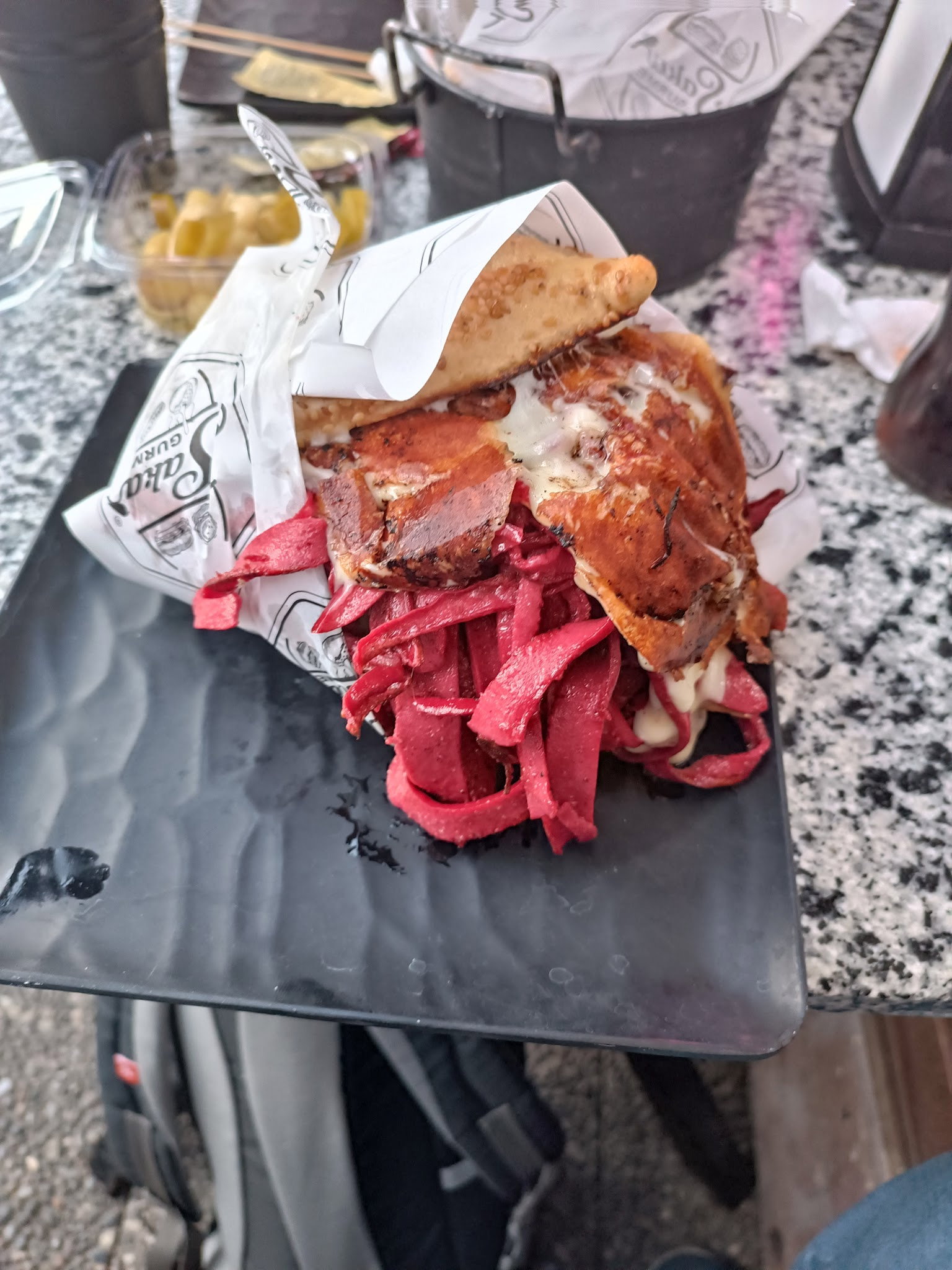Saka Gurme Kumpir Burger