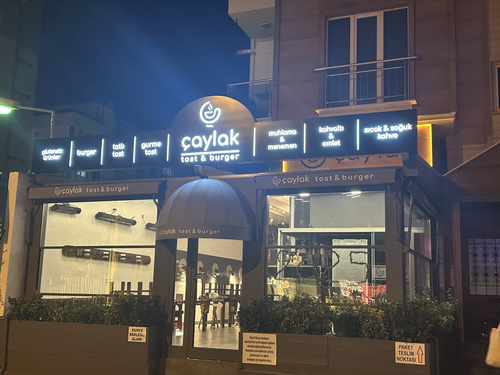 Çaylak Tost & Burger (Soğanlık Yeni / Kartal)