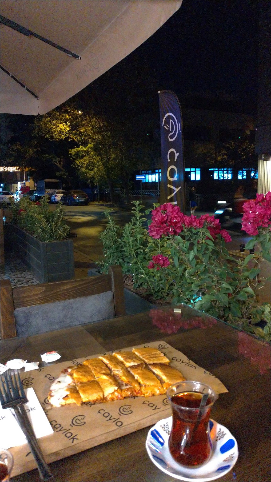 Çaylak Tost & Burger (Soğanlık Yeni / Kartal)