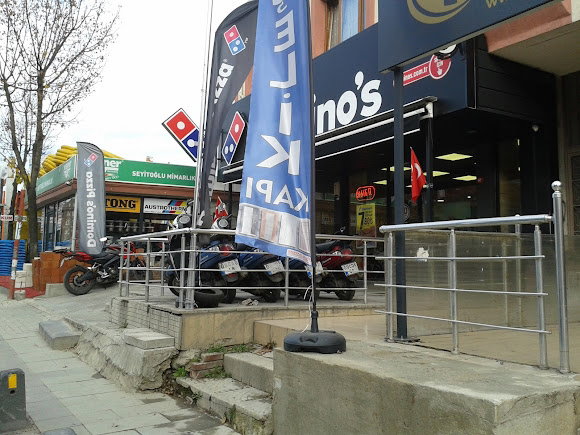 Domino's Pizza Çengelköy
