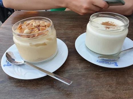 Alaçatı Tatlıcısı İmren resimleri