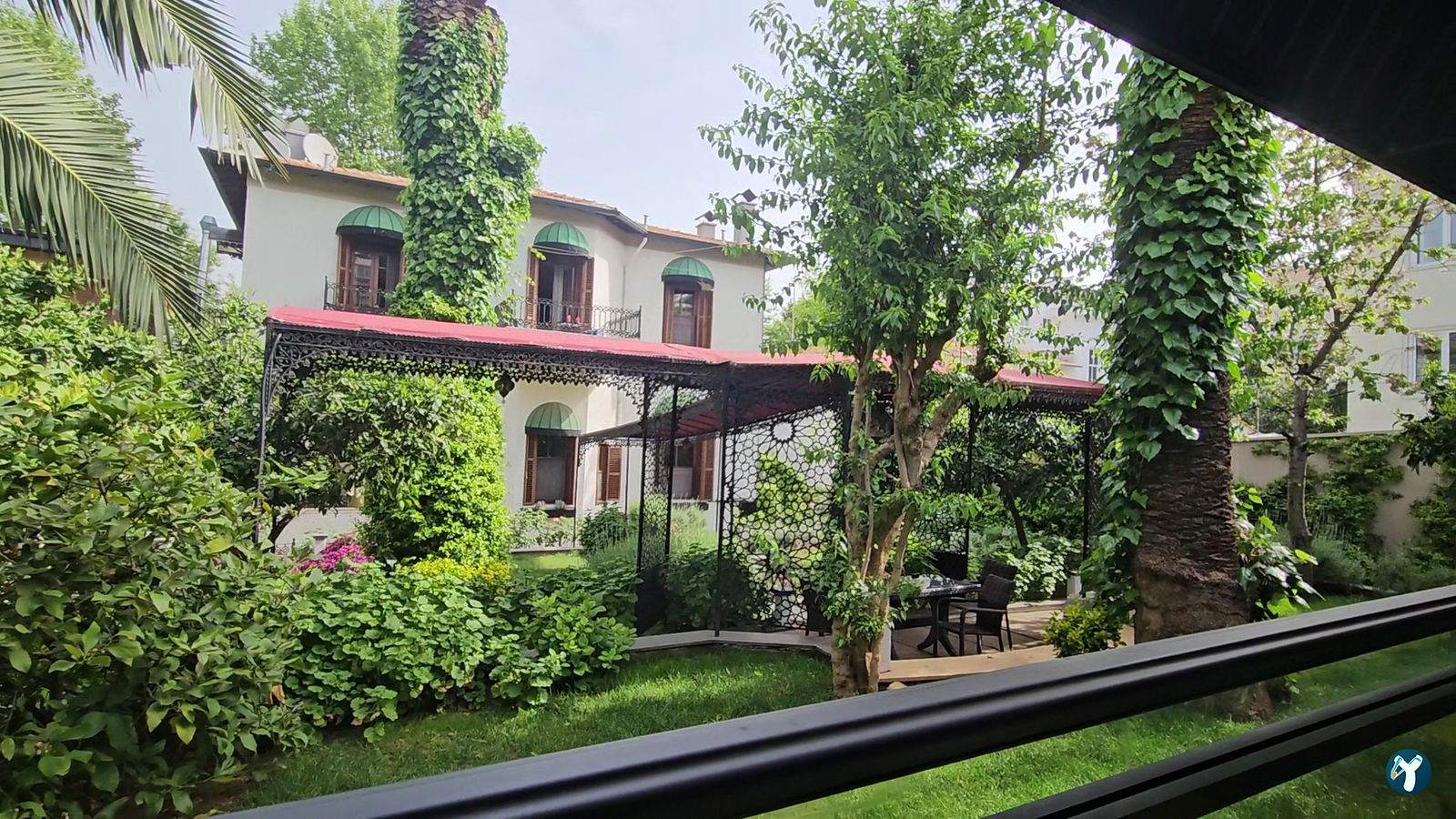 Büyükada Port Hotel