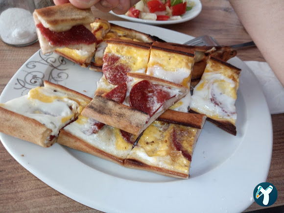 Kahyaoğlu Pide