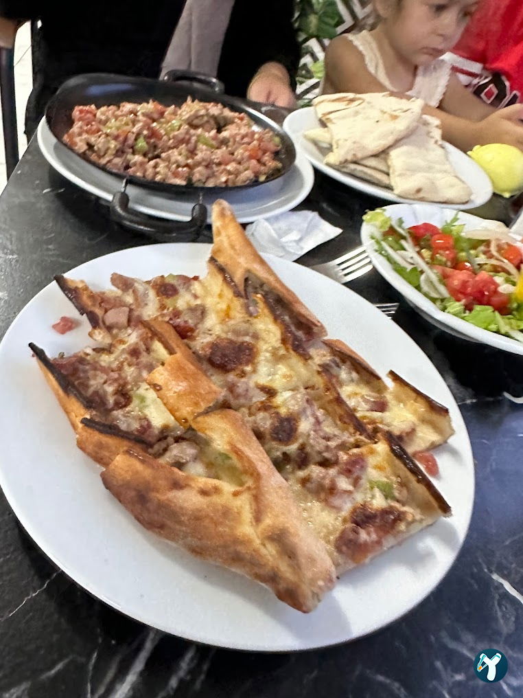 Kahyaoğlu Pide