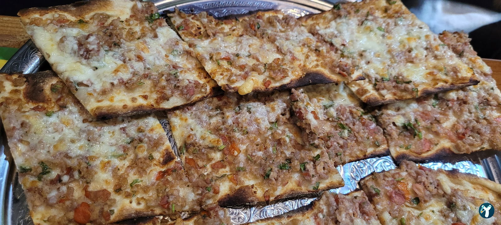 İsot Lahmacun Sincan & Pide & Kebap & Künefe