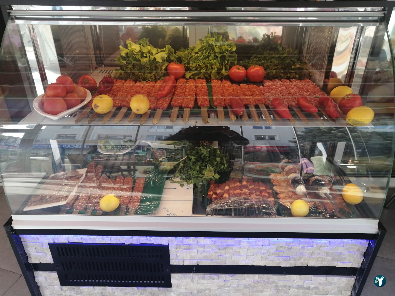 İsot Lahmacun Sincan & Pide & Kebap & Künefe