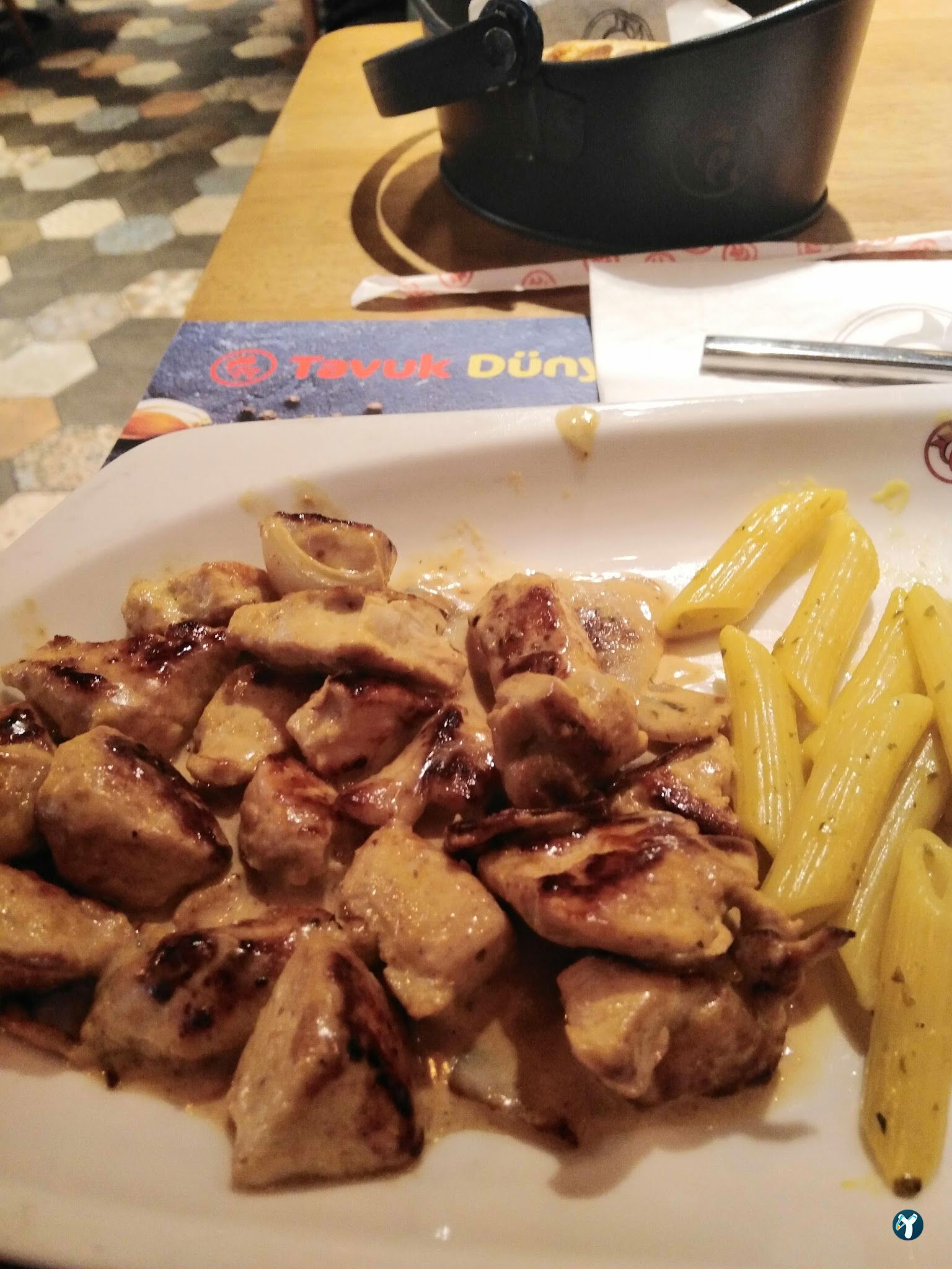 Tavuk Dünyası 48 Marmaris