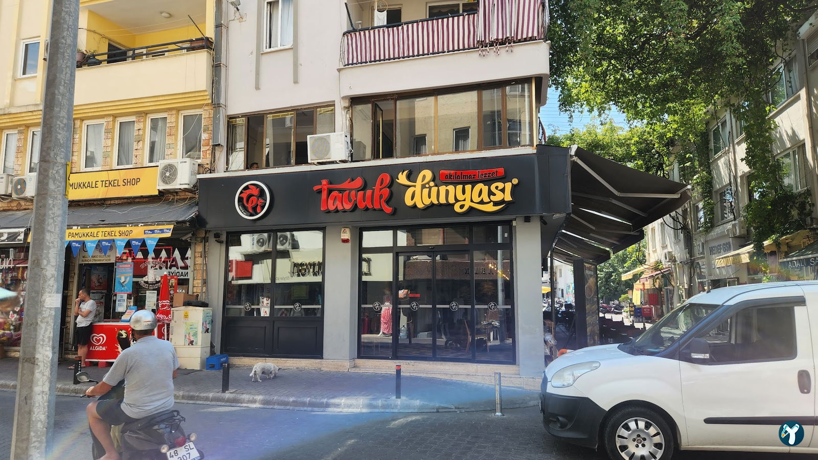 Tavuk Dünyası 48 Marmaris