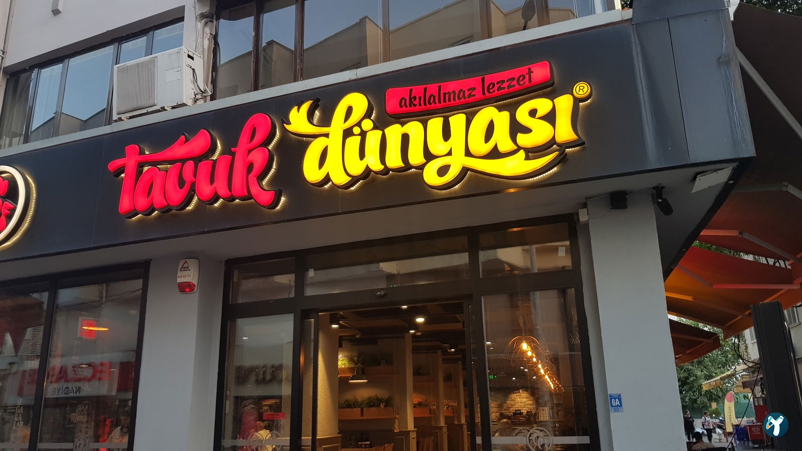 Tavuk Dünyası 48 Marmaris