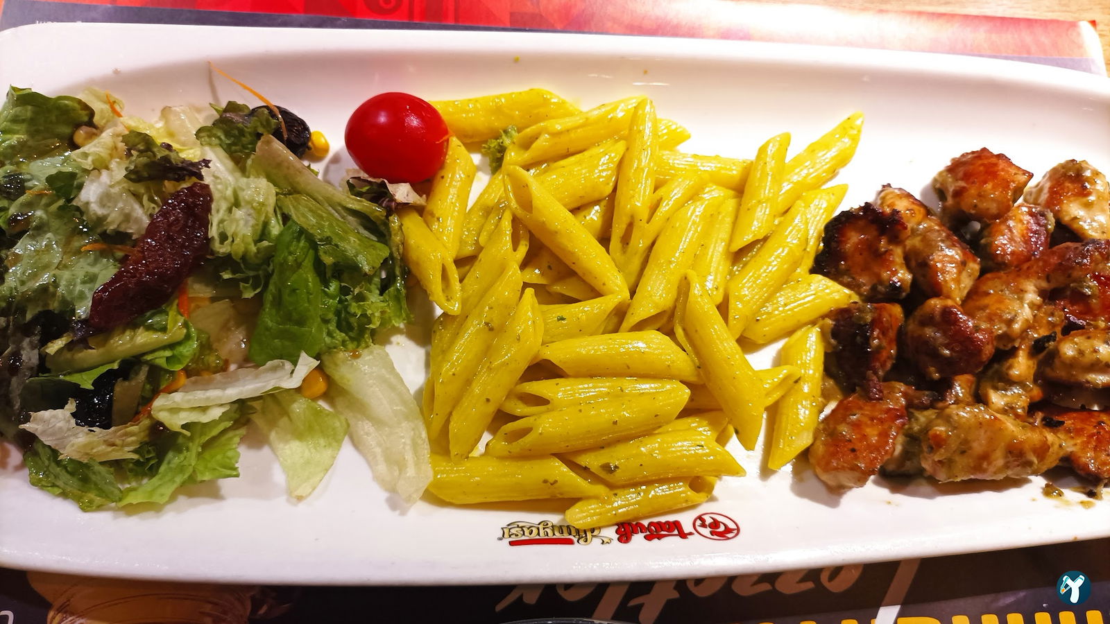 Tavuk Dünyası 48 Marmaris