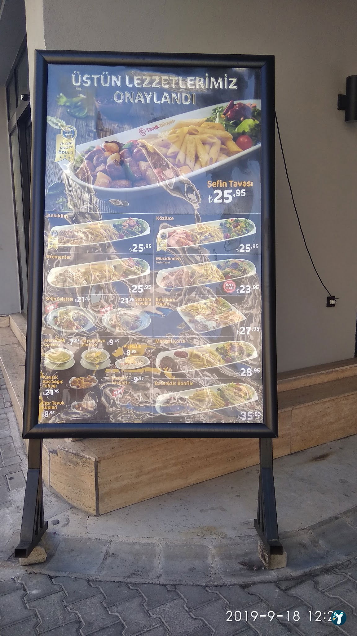 Tavuk Dünyası 48 Marmaris