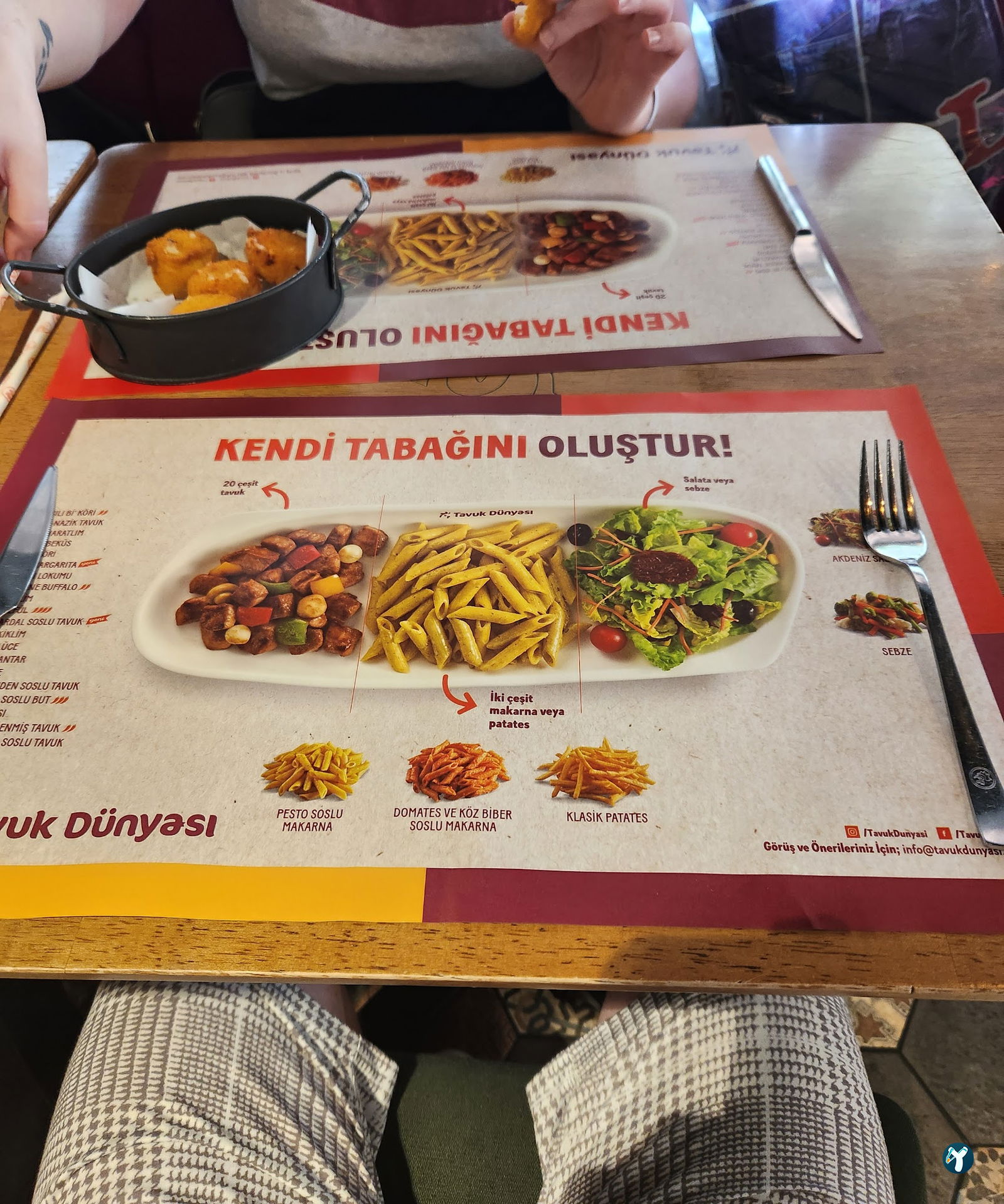 Tavuk Dünyası 48 Marmaris