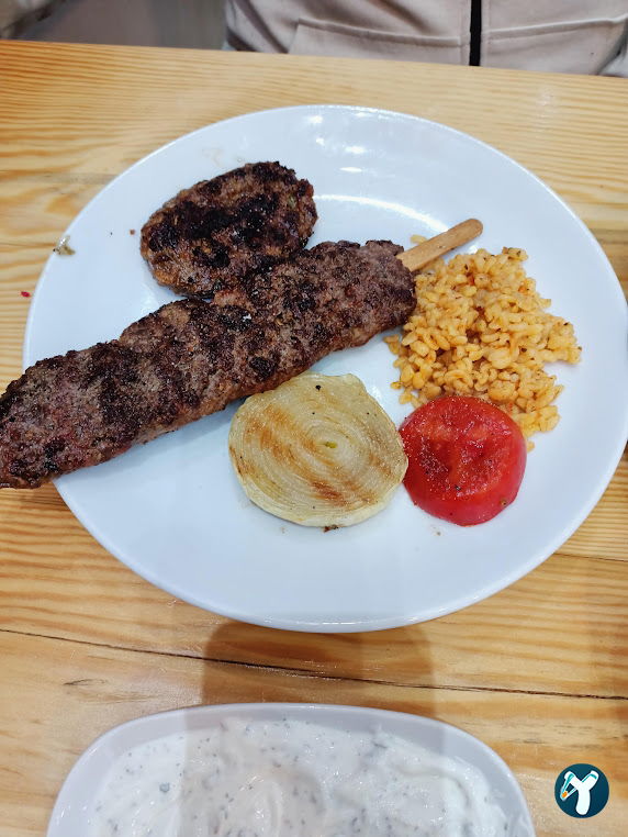 Ilıca Kasap Rıdvanın Yeri - Kebap Salonu