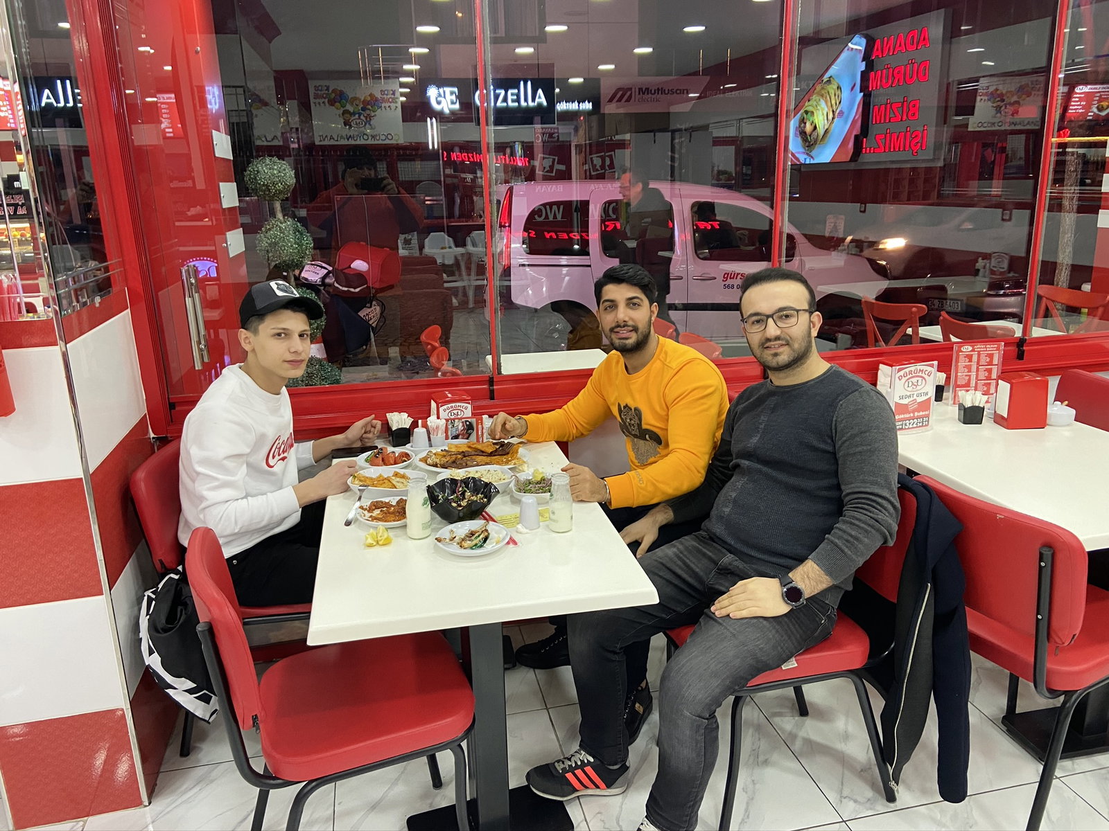 Dürümcü Sedat Usta Göktürk Şubesi (D.S.U)