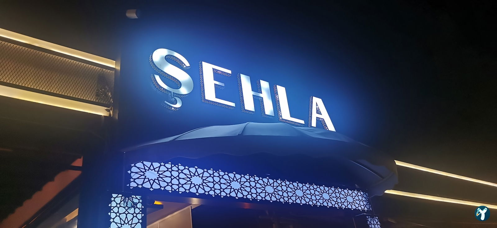 Şehla Zamanın Meyhanesi
