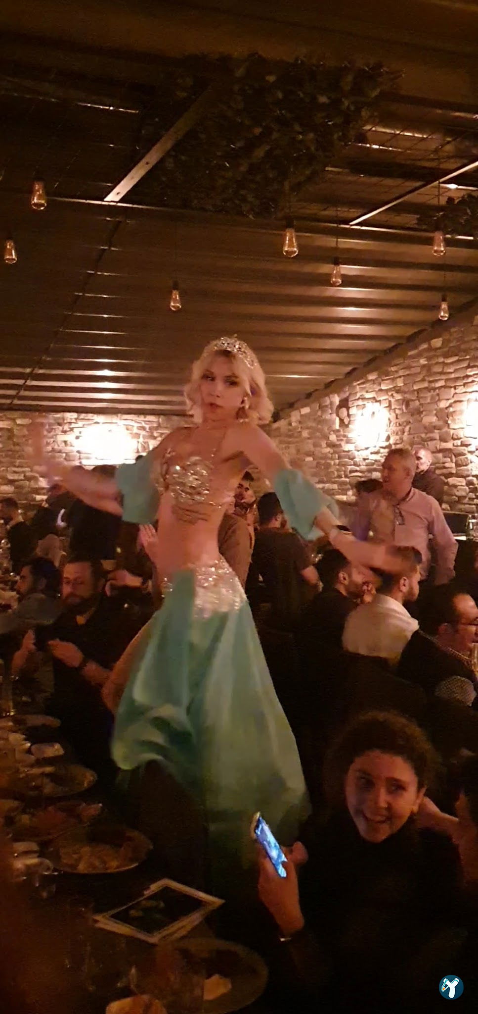 Şehla Zamanın Meyhanesi
