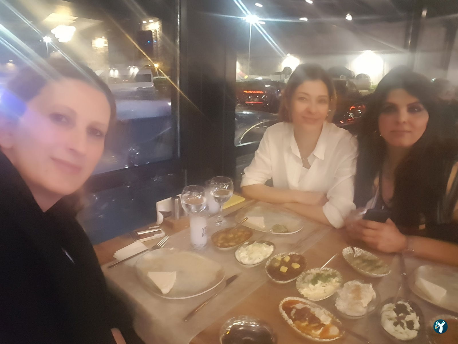 Şehla Zamanın Meyhanesi
