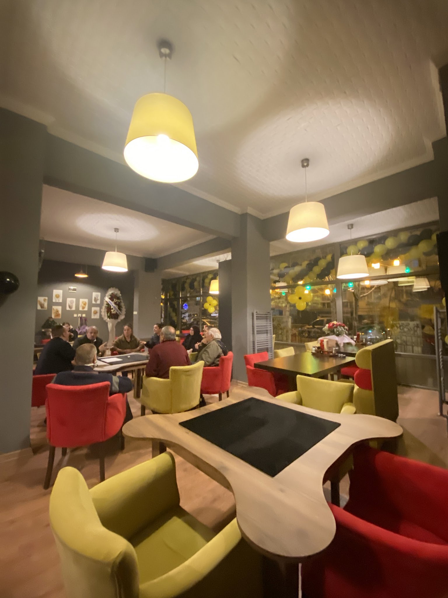 Cevahir Cafe & Oyun & Bistro