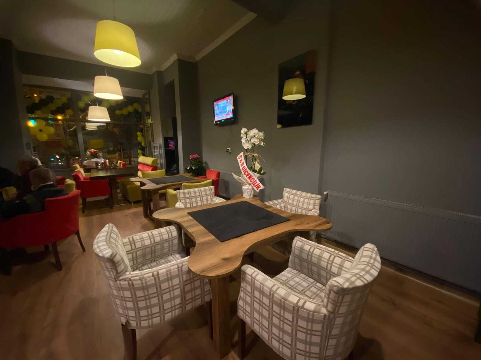 Cevahir Cafe & Oyun & Bistro