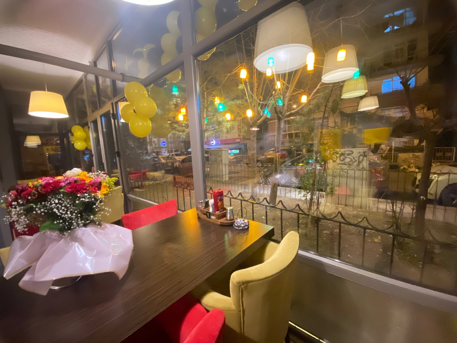 Cevahir Cafe & Oyun & Bistro