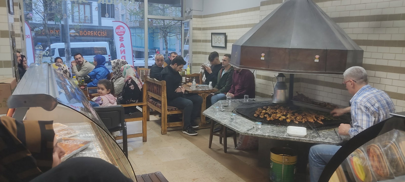 Hava Ablam Sandvi̇ç Ve Ocakbaşi