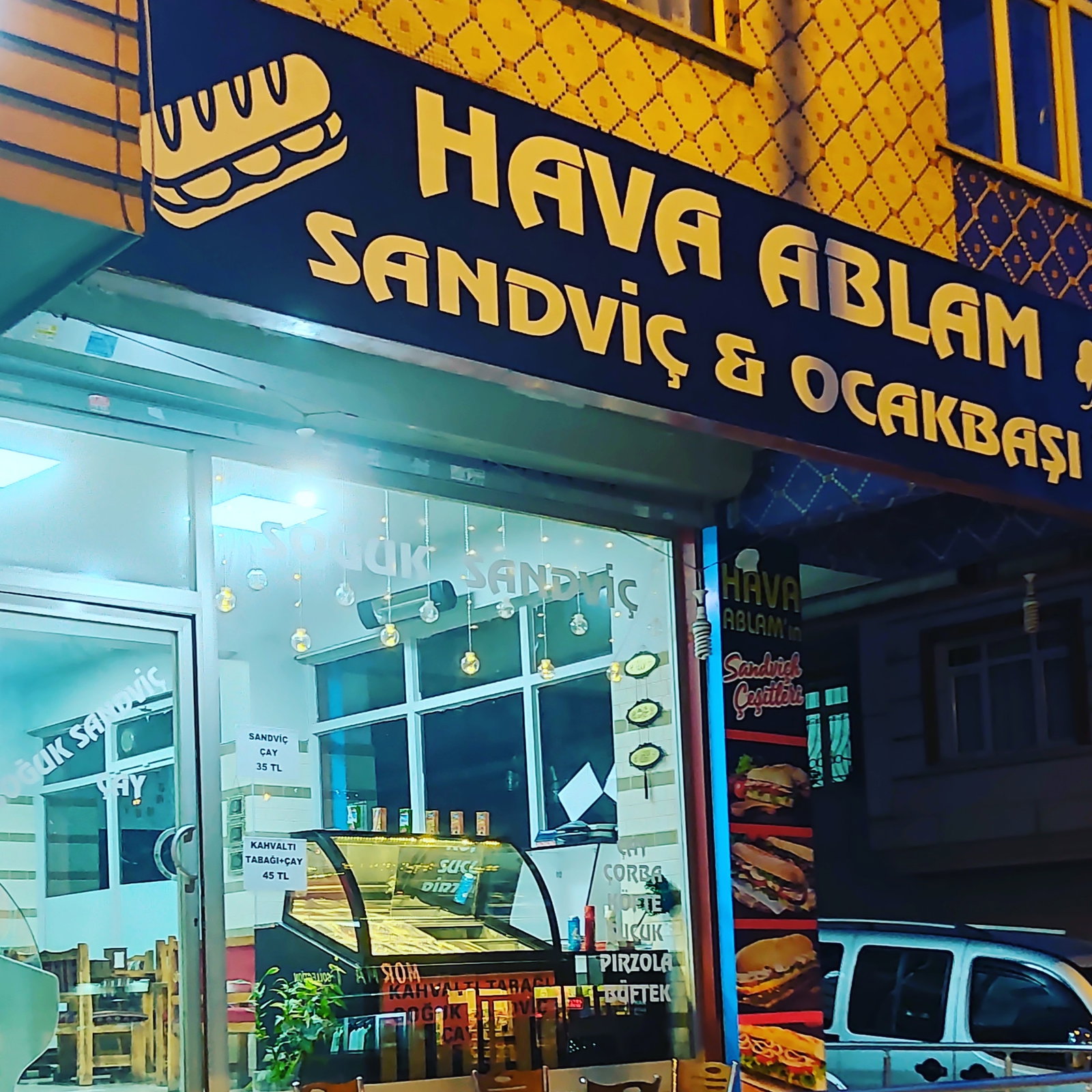 Hava Ablam Sandvi̇ç Ve Ocakbaşi