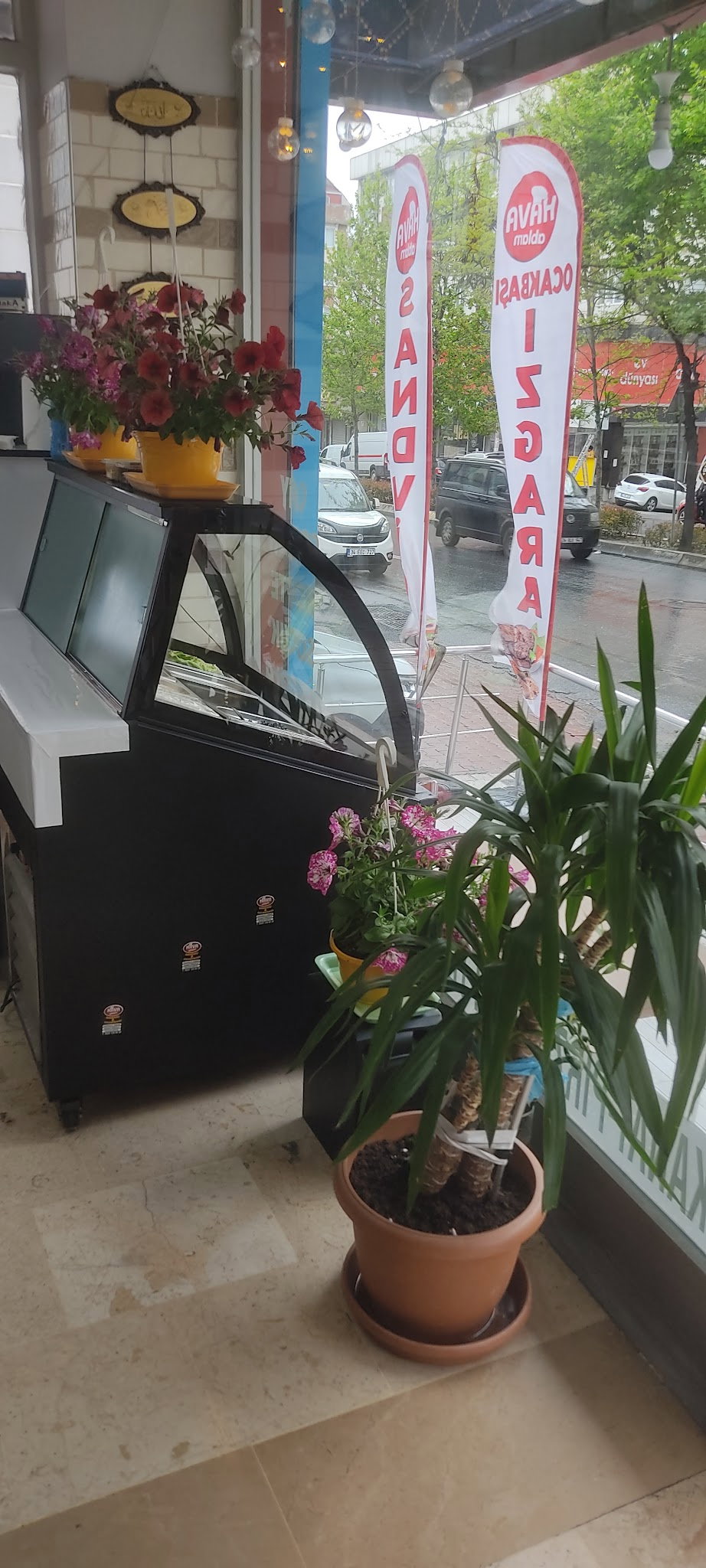 Hava Ablam Sandvi̇ç Ve Ocakbaşi