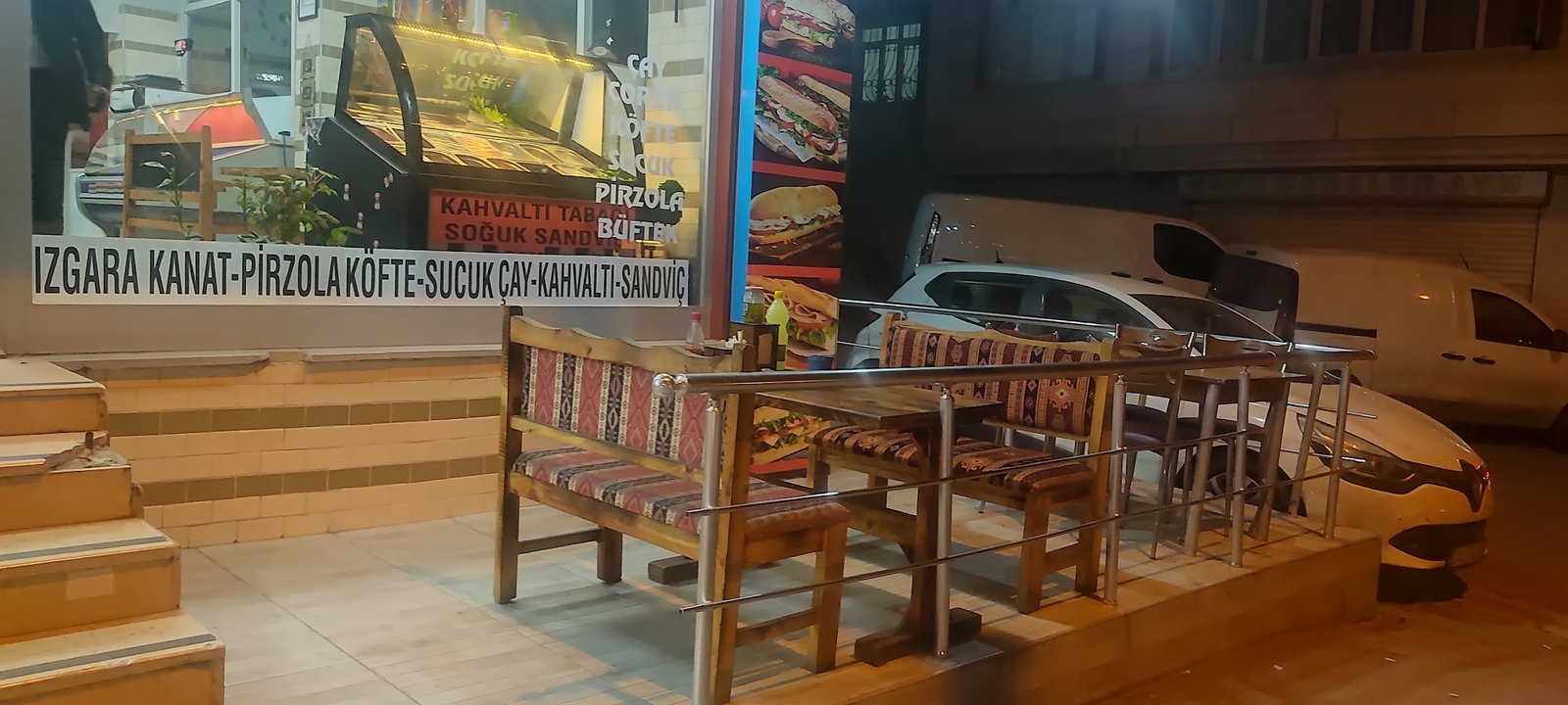 Hava Ablam Sandvi̇ç Ve Ocakbaşi