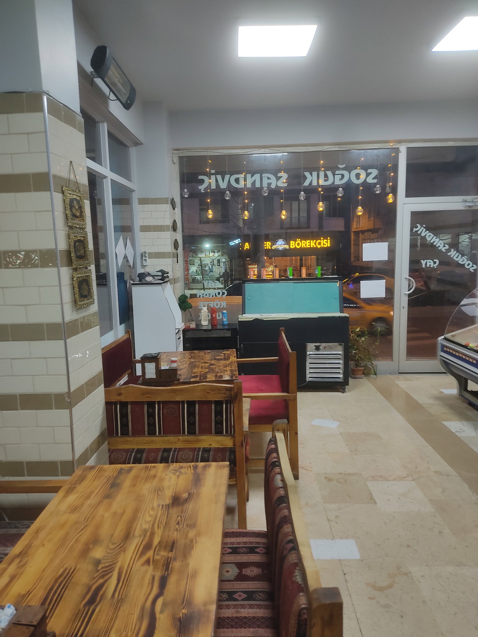 Hava Ablam Sandvi̇ç Ve Ocakbaşi