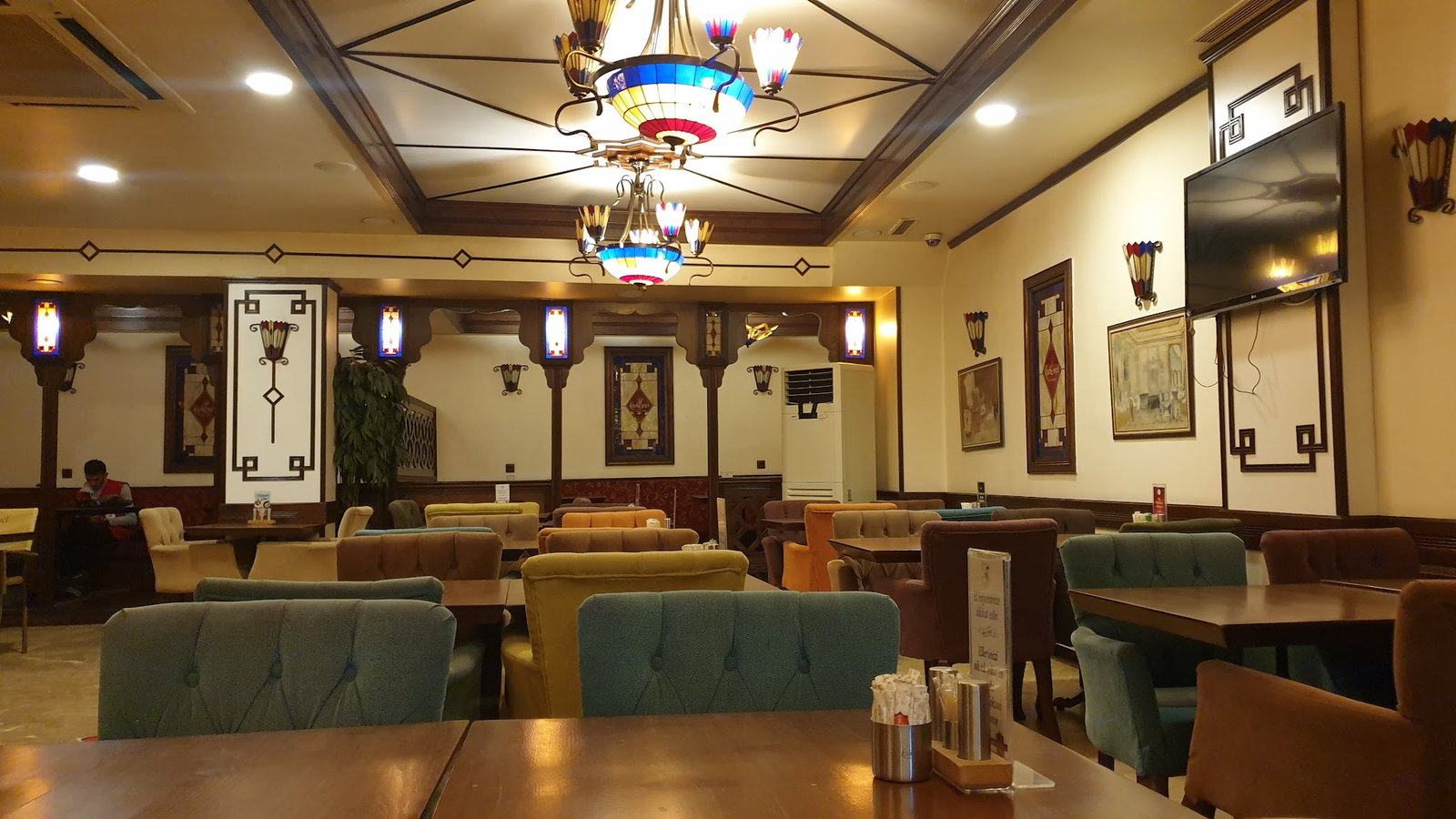 Kahveci Hacıbaba - Selanik Cad. No:39