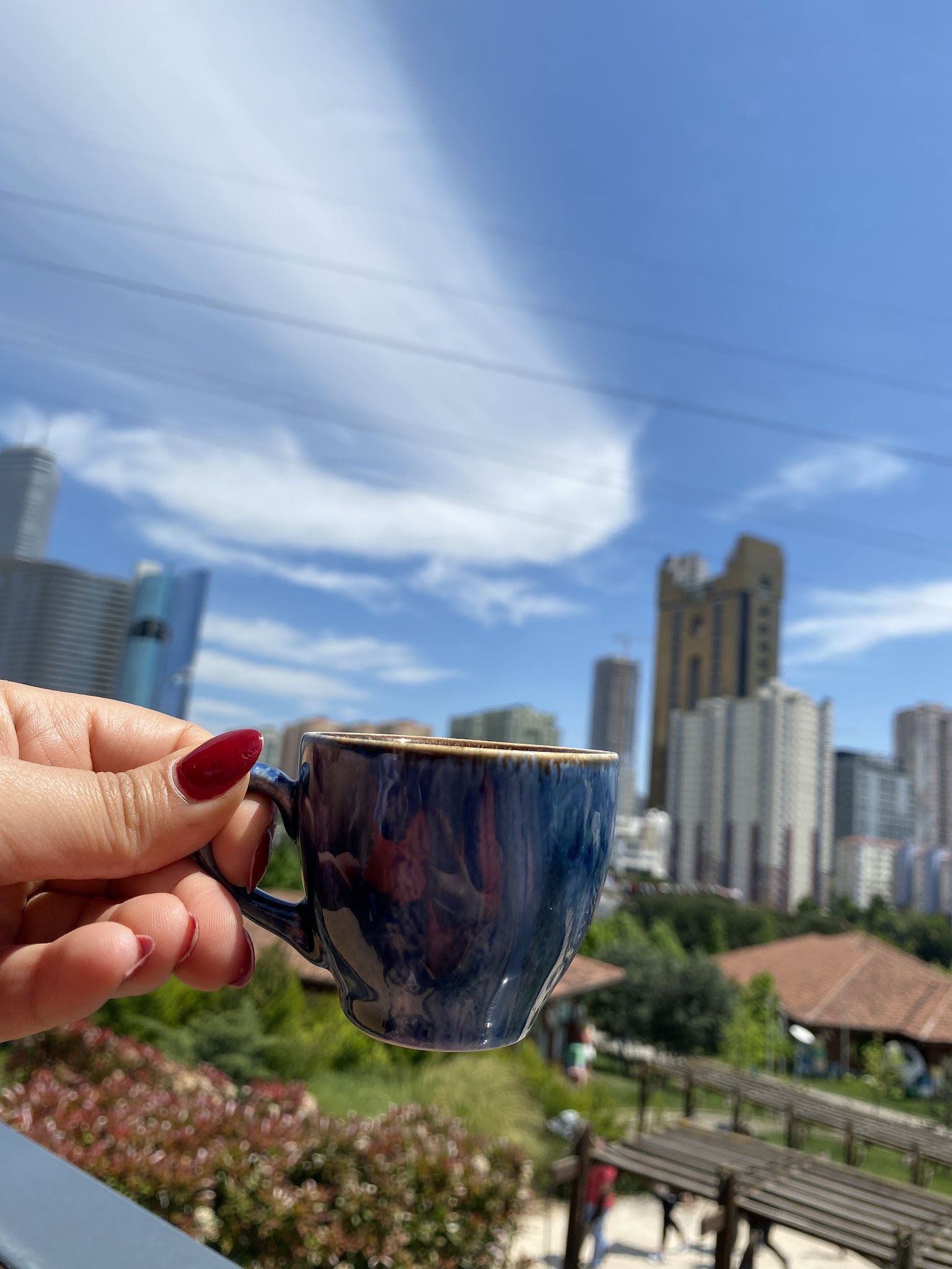 Monna Cafe Restorant