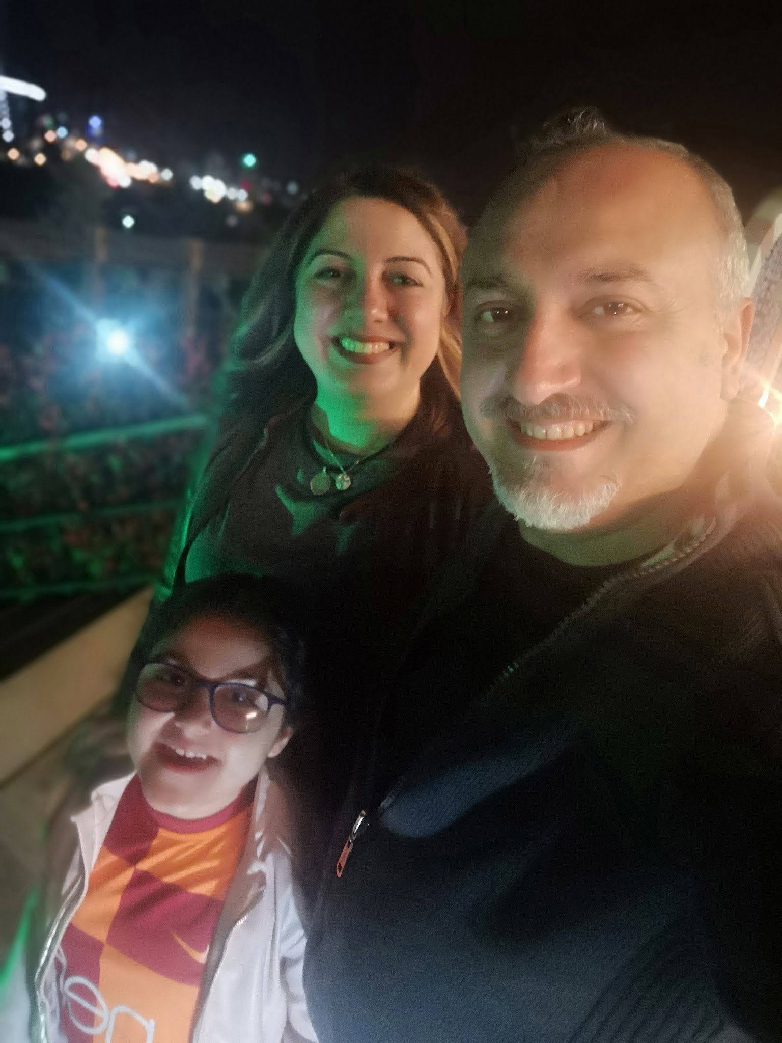 Monna Cafe Restorant