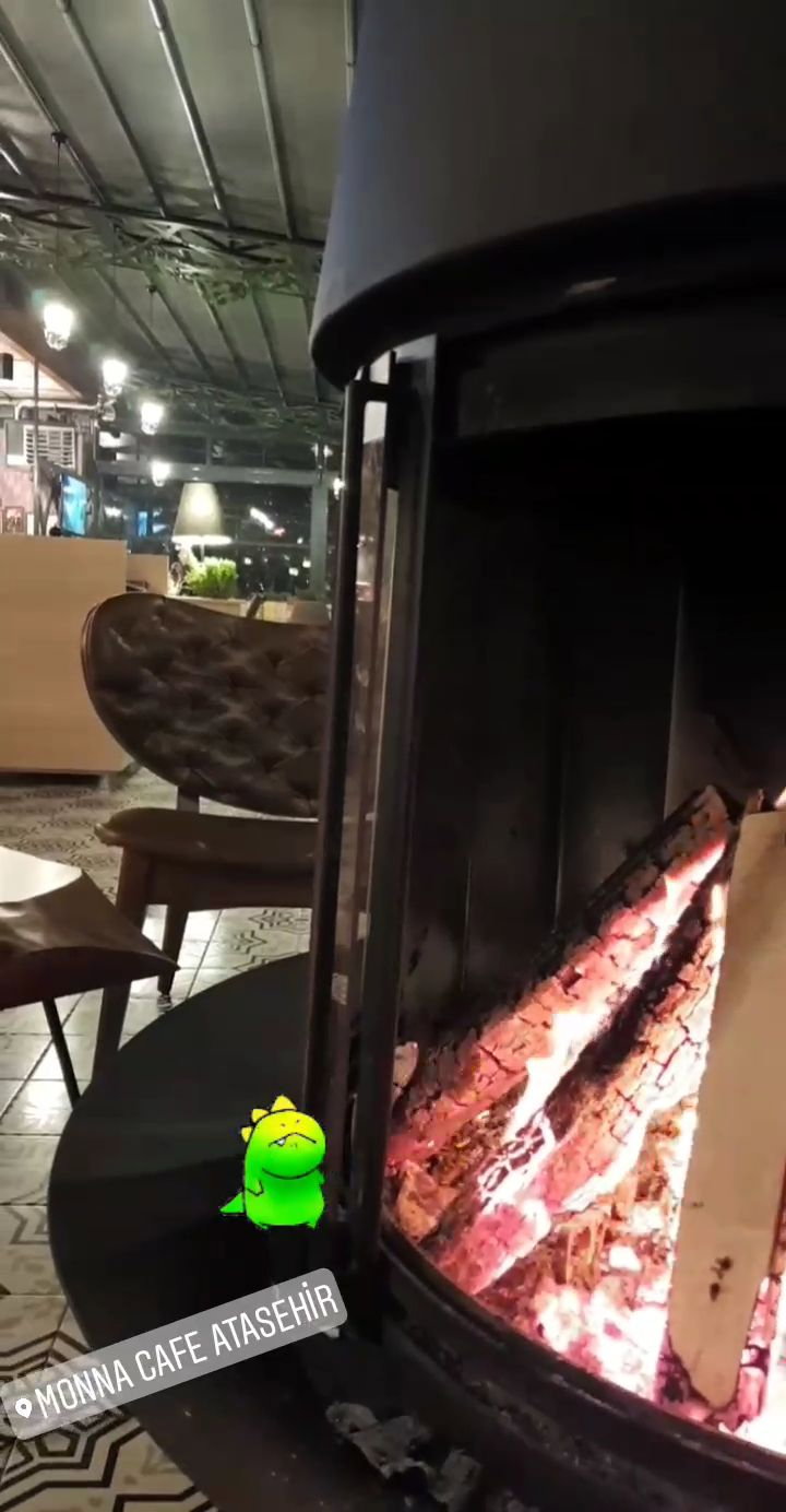 Monna Cafe Restorant