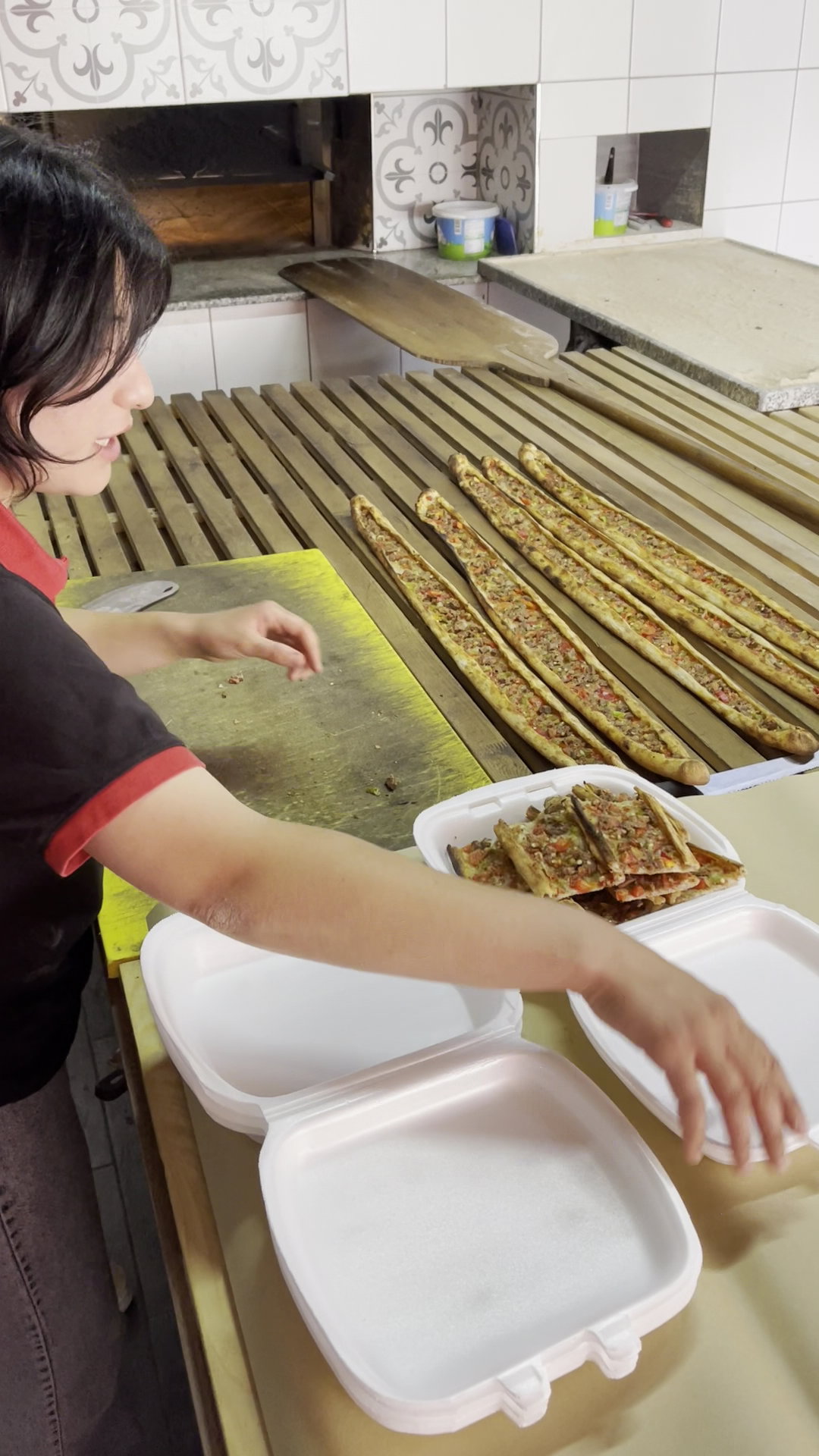 Avşar Unlu Mamüller Ve Pide Salonu