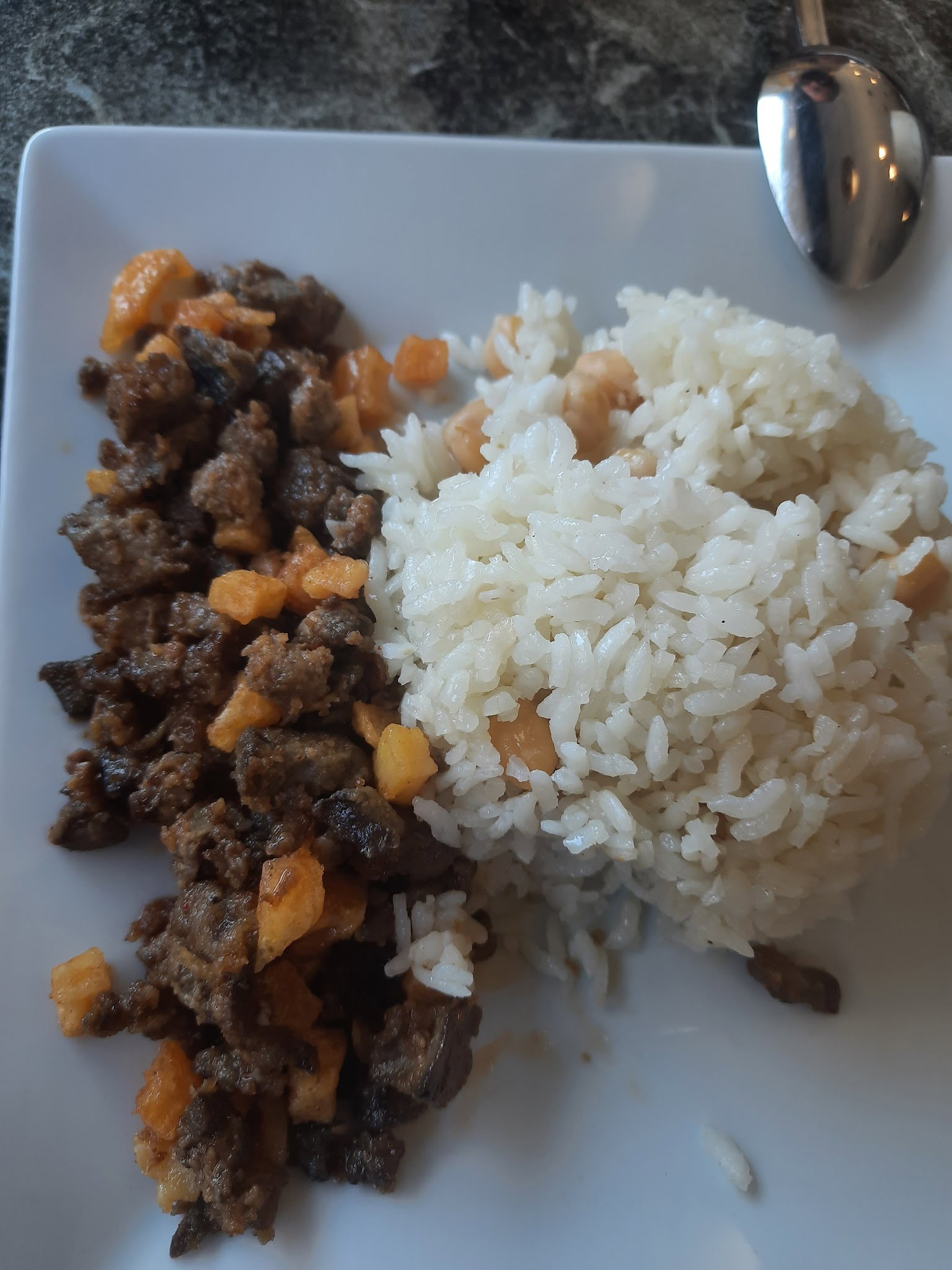 By Pilavci Sultangazi